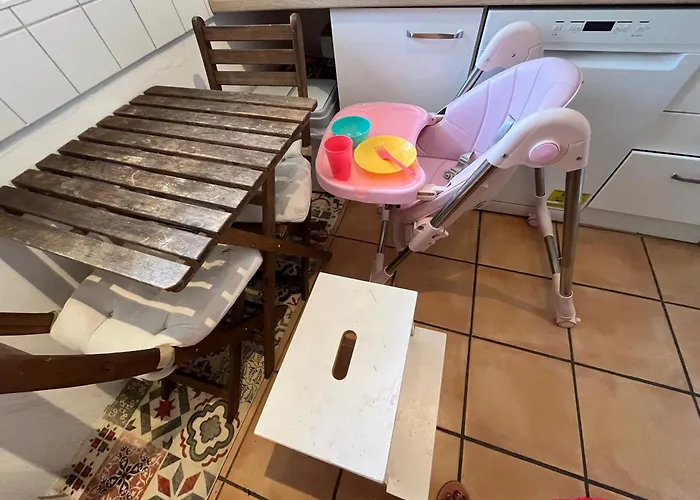 Full Flat In Centre With Balcony *