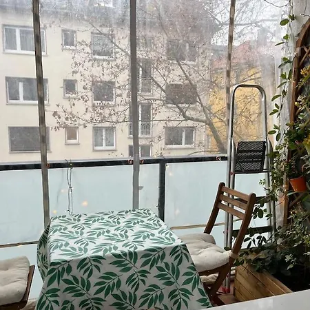 Business Flat Westend Nordend With Workspace Fast Wifi And Balcony * Fráncfort del Meno
