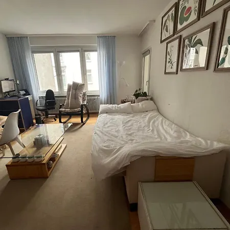Lejlighed Full Flat In Centre With Balcony Frankfurt am Main