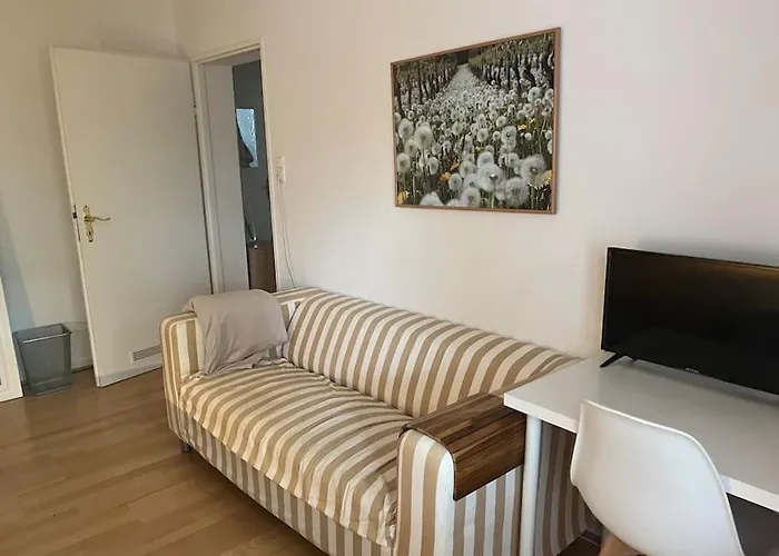 Full Flat In Centre With Balcony * Frankfurt am Main